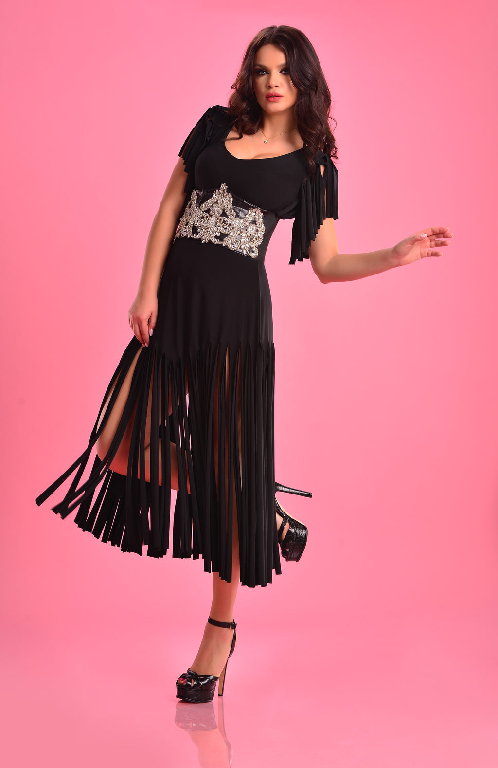 Rochie cu Franjuri din Lycra Neagrǎ