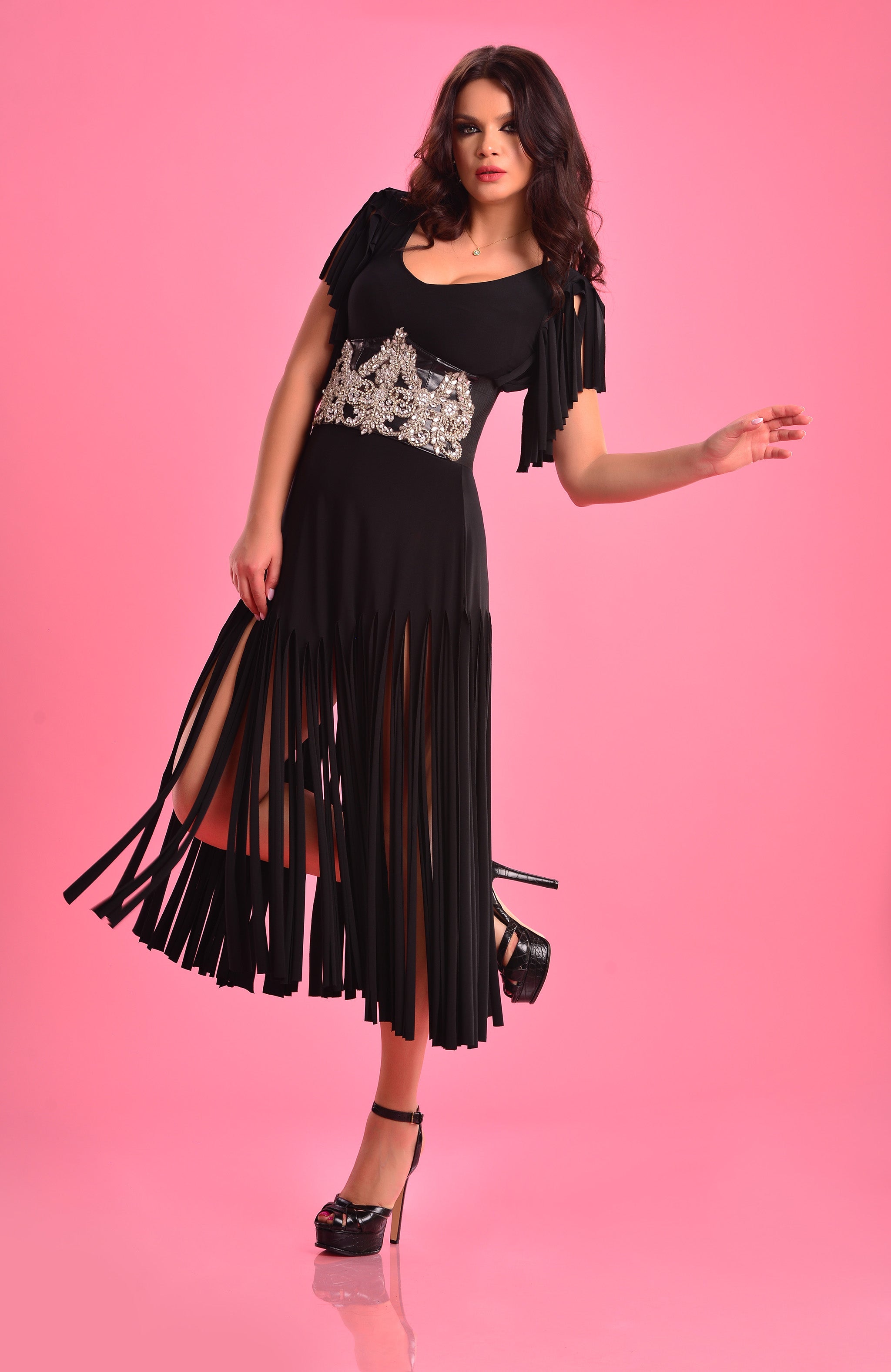 Rochie cu Franjuri din Lycra Neagrǎ